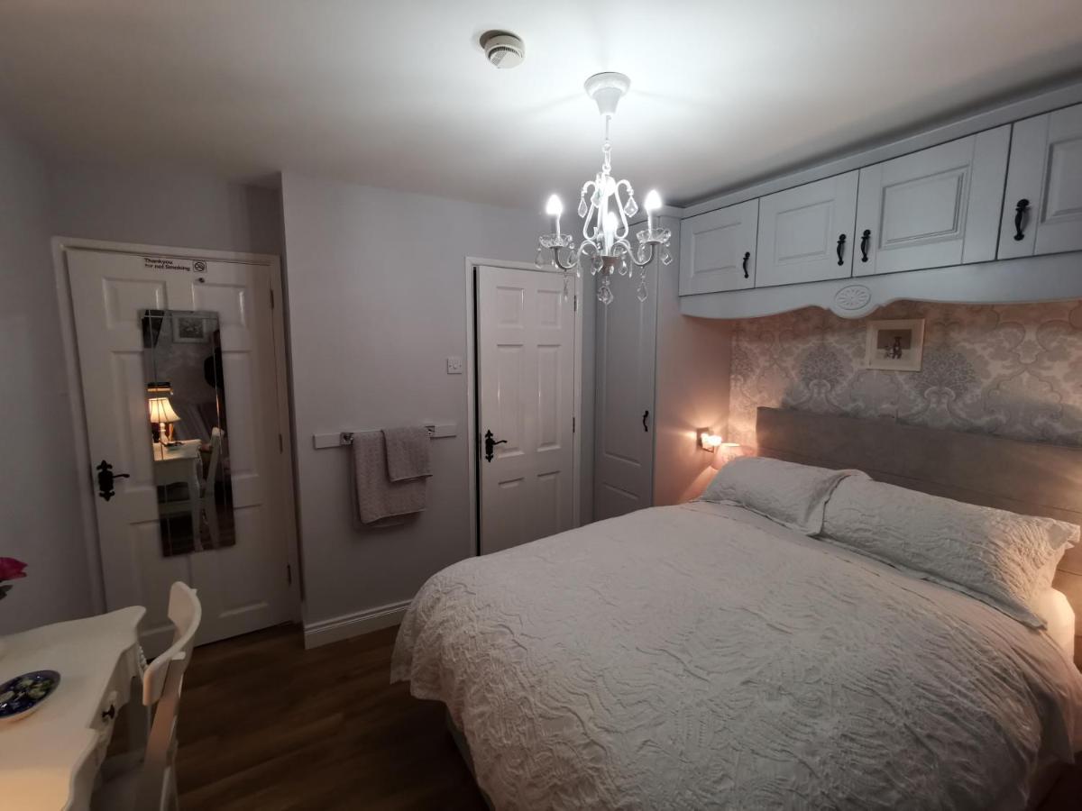 Meadow View B&B Баллимина Экстерьер фото